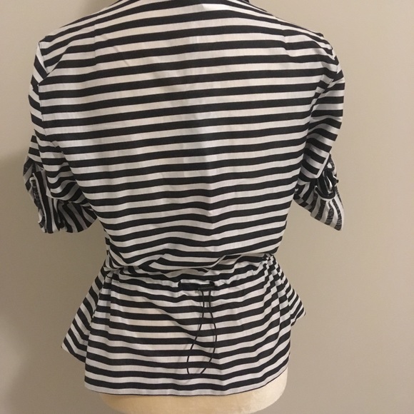 Sold..Akris Punto Black White Striped Shirt Size 8 - Picture 3 of 8